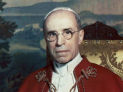 Pio la 12-a (1939-1958)